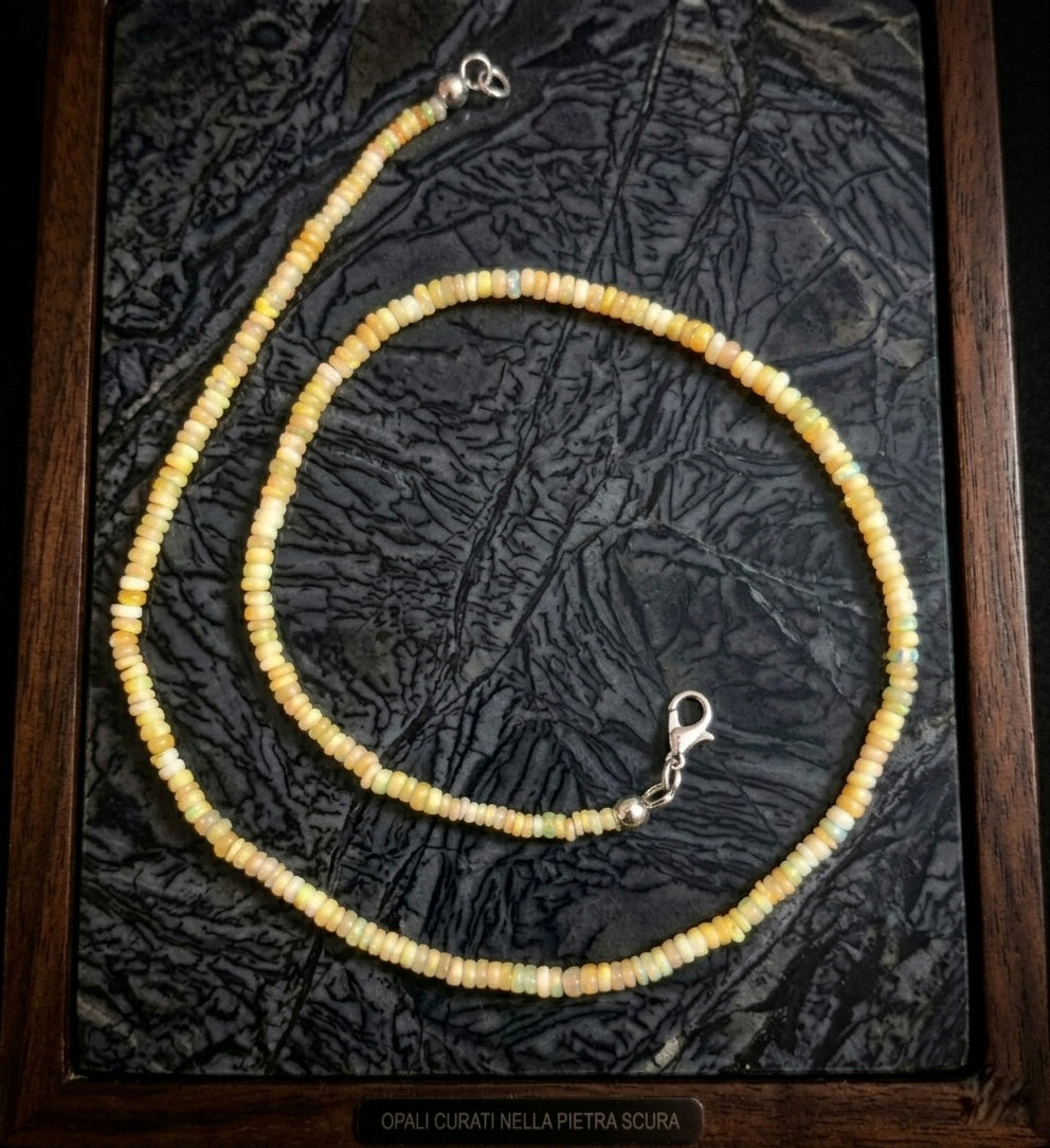 Beige Welo Opal Necklace — Rondelle Cabochon 3mm | 50 cm