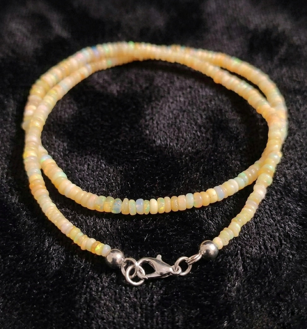 Beige Welo Opal Necklace — Rondelle Cabochon 3mm | 50 cm