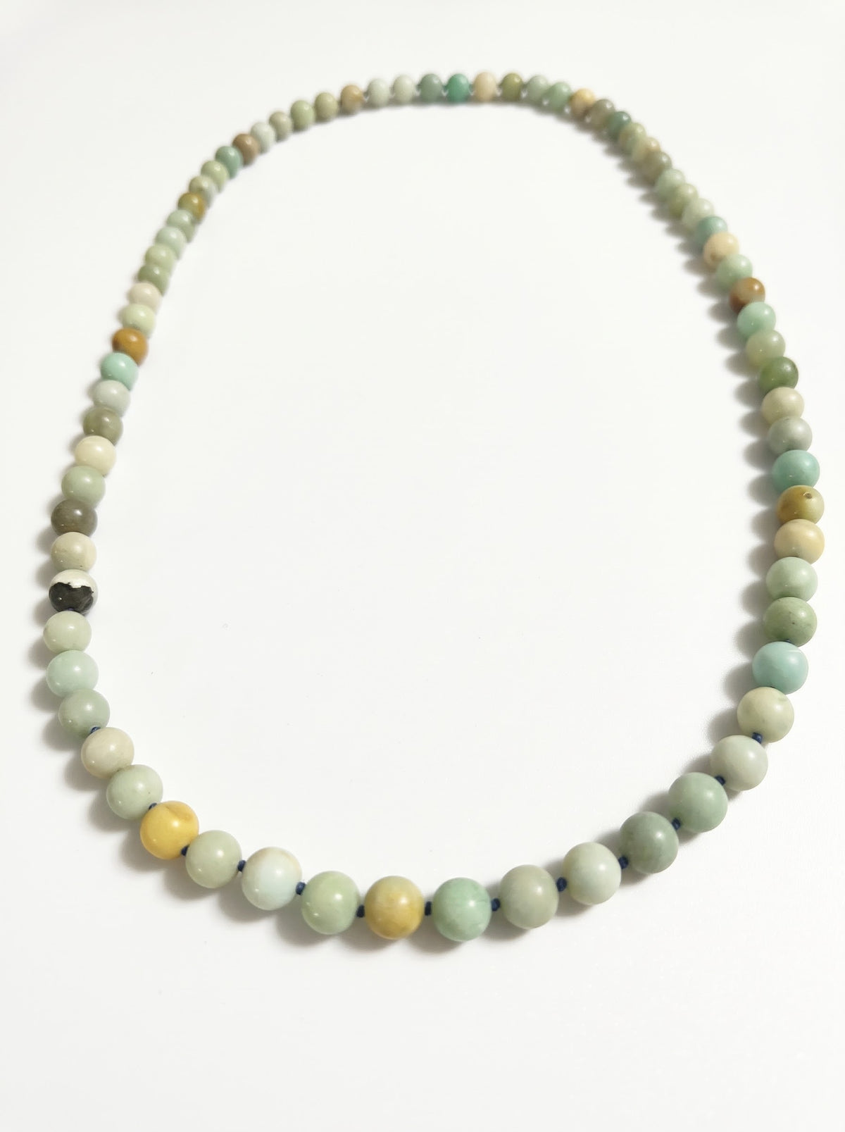 Collana annodata di Flower Amazzonite — Sfere 10mm | 80 cm