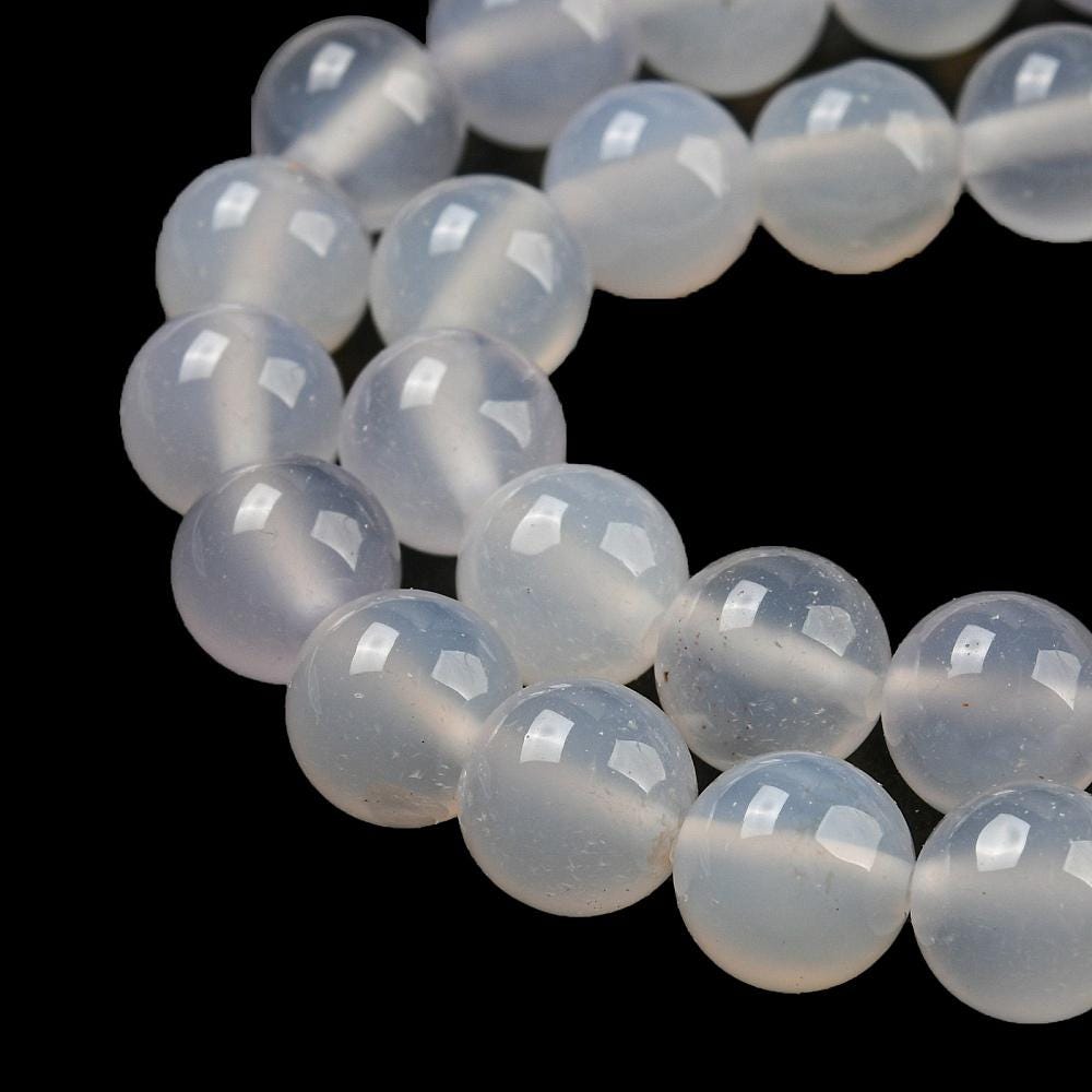 Natural White Agate — Round Beads 6/8mm | Strand ~40 cm