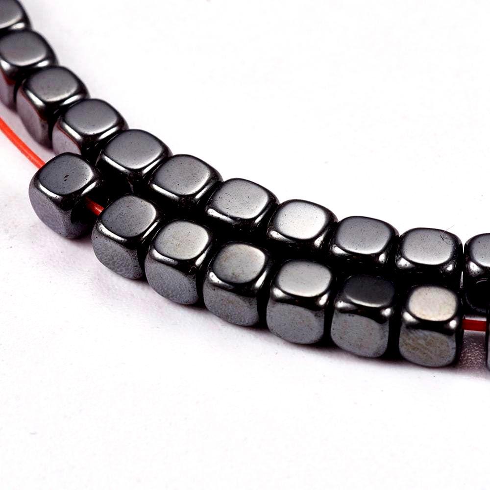 Hematite — Black Cubes 2.5/4mm | Strand ~40 cm