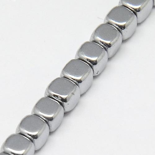 Hematite — Platinum Cubes 2/3/4mm | Strand ~40 cm