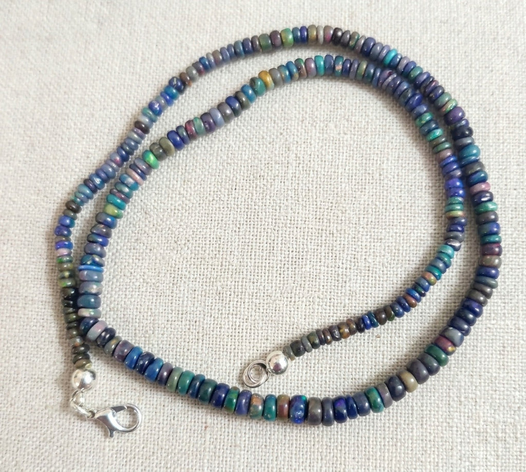 Dark Welo Opal Necklace — Rondelle Cabochon 3-6mm | 50 cm