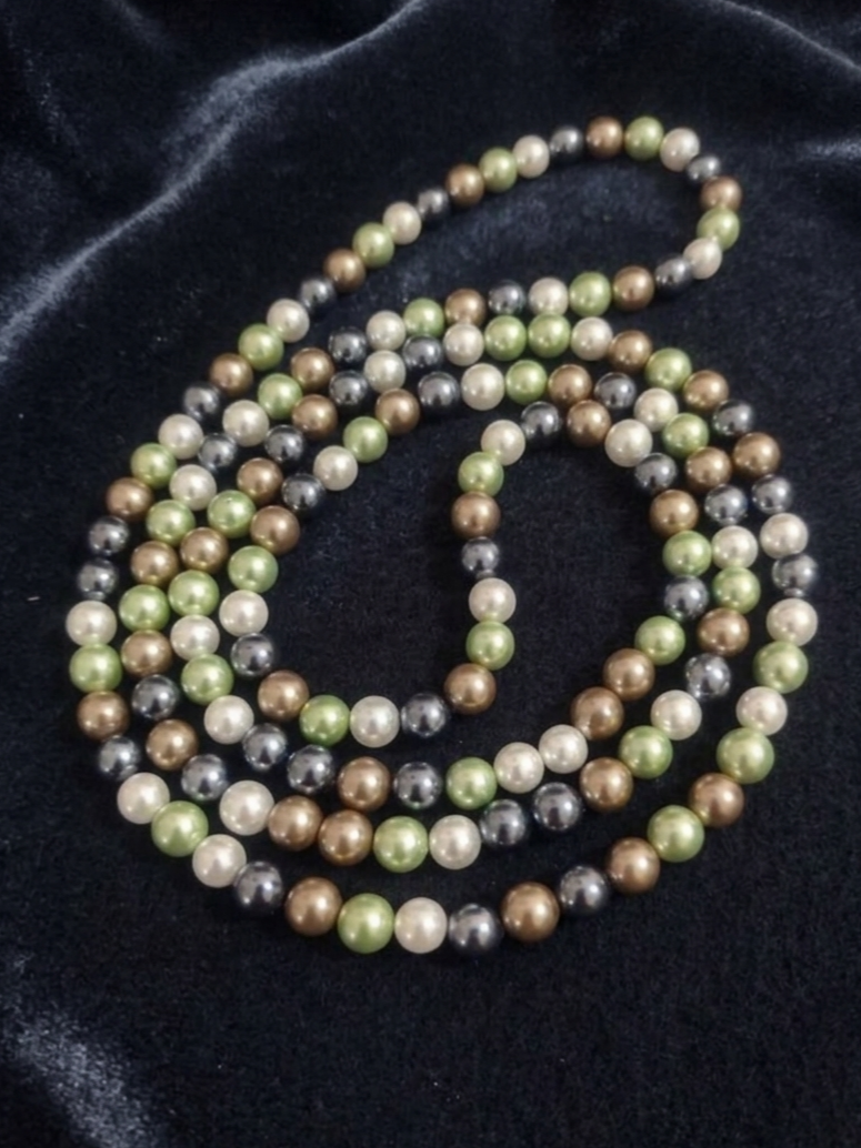 Collana di Perle di Madreperla Naturale — 8mm | 120 cm.