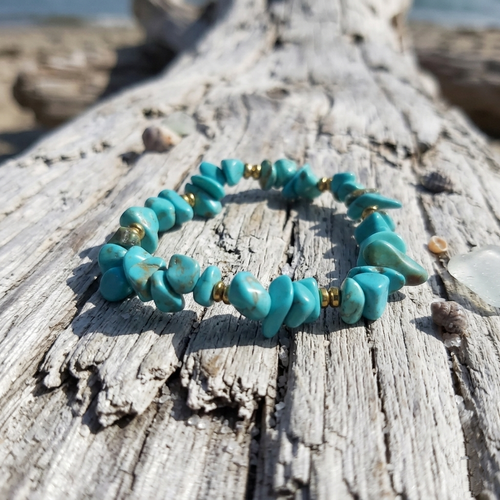 Bracciale di Turchese ed Ematite Dorata — Chips 3-5mm | 19 cm