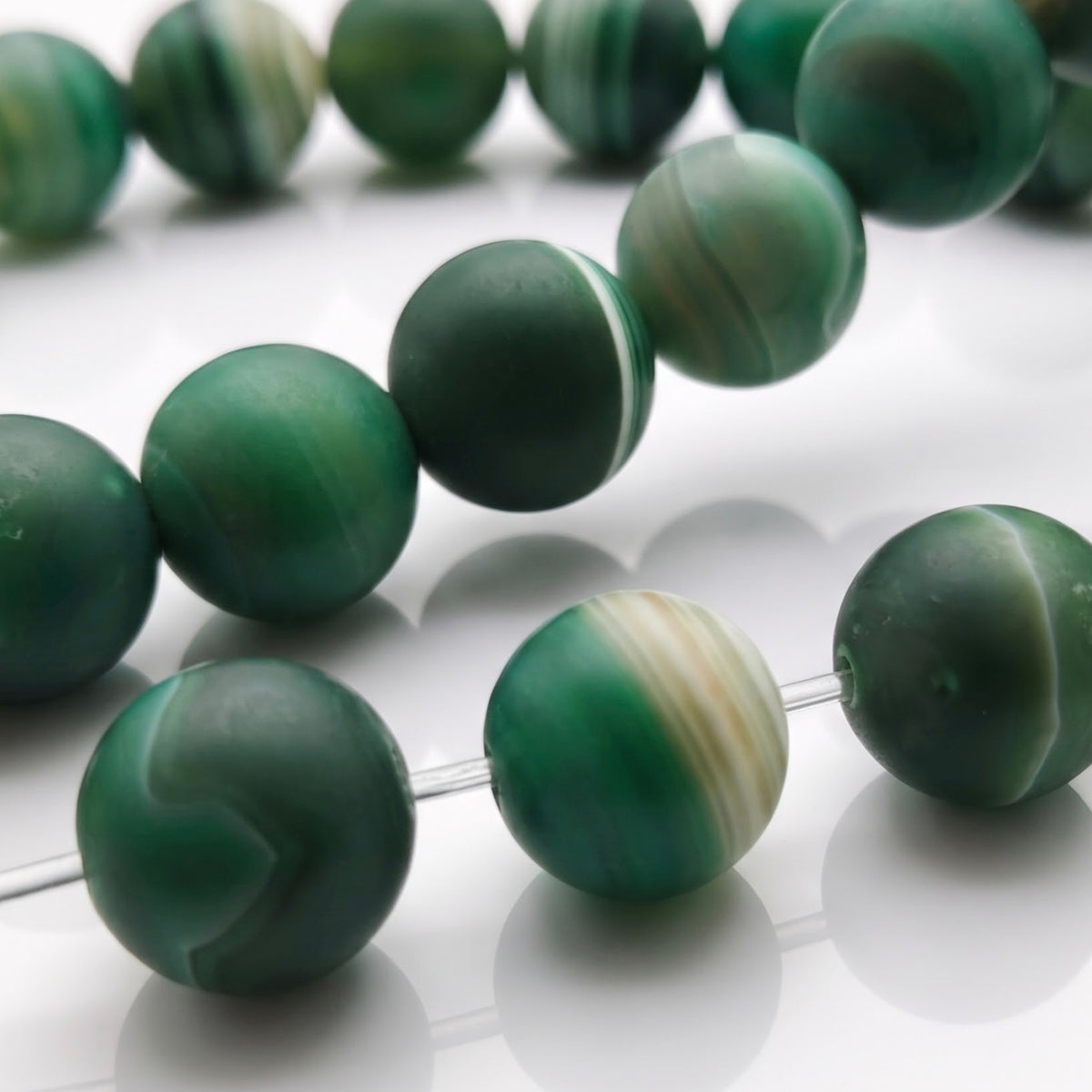 Collana di Agata Verde Satinata — Perline Tonde 14mm | 45 cm