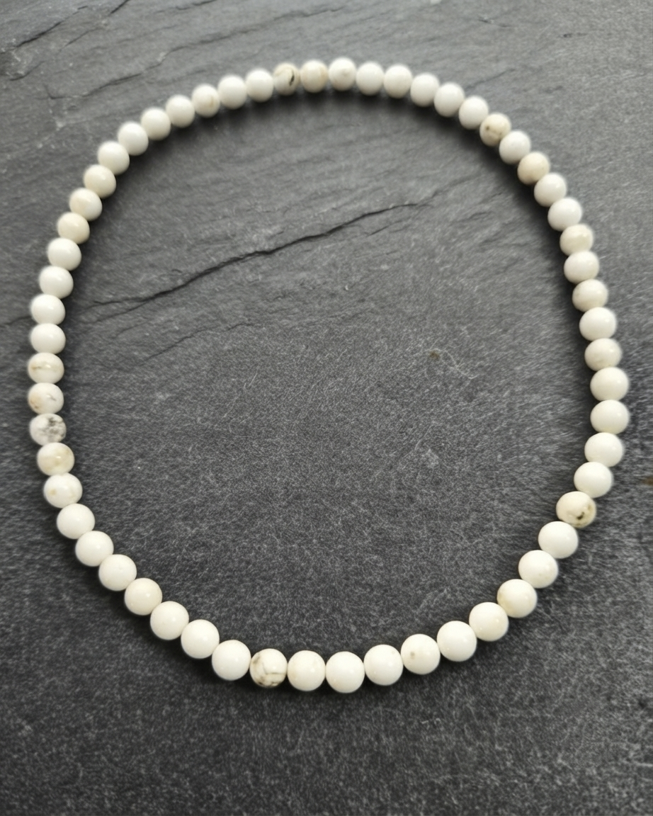 Collana di Magnesite Naturale — Perline Tonde 8mm | Avorio | 45 o 50 cm